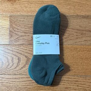 Men’s Nike 3-Pack Everyday Plus Cushion No-Show Training Socks - Size Large